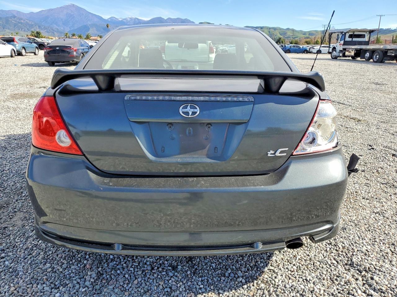 2006 TOYOTA SCION