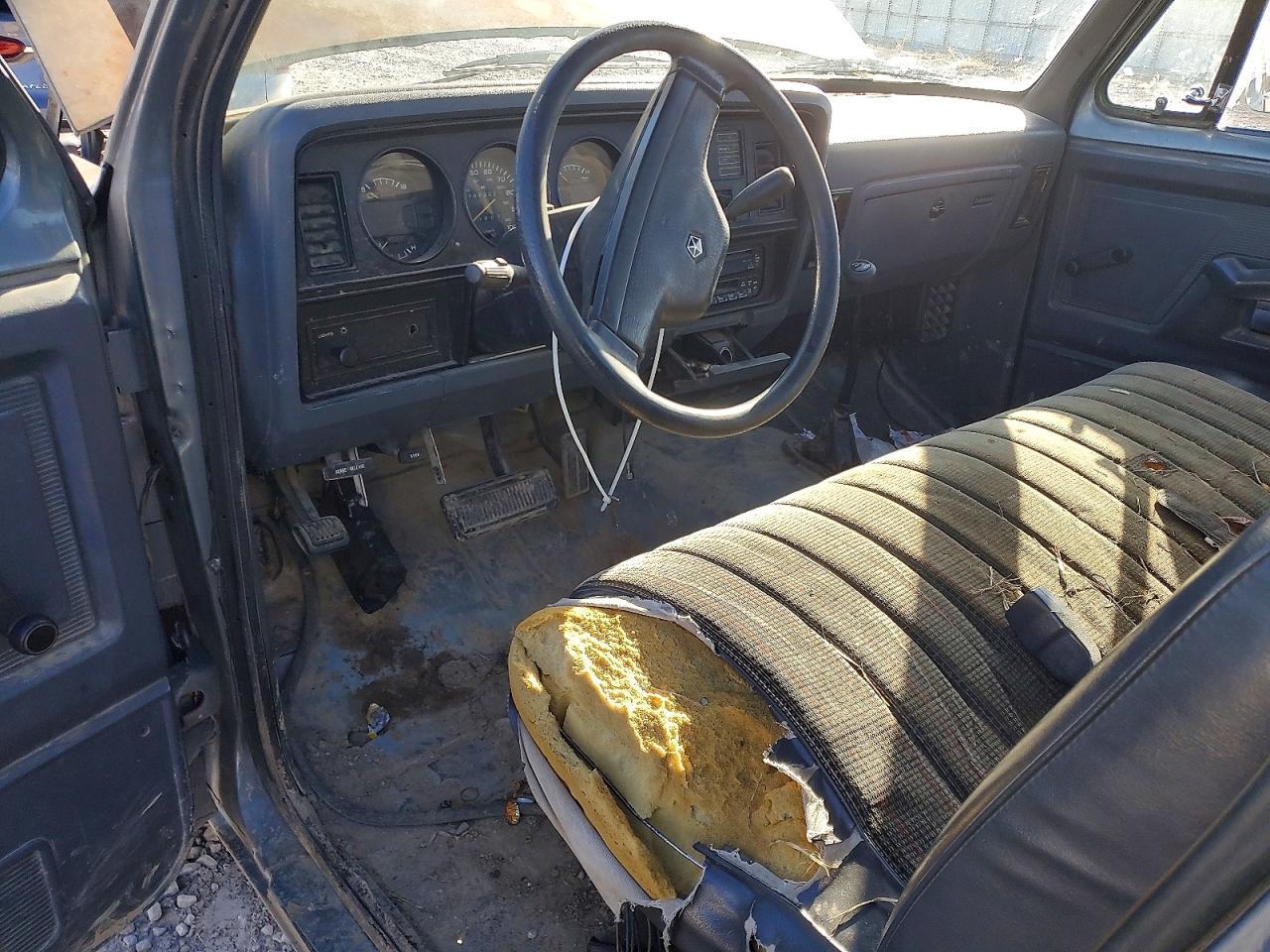 1991 DODGE W-Series