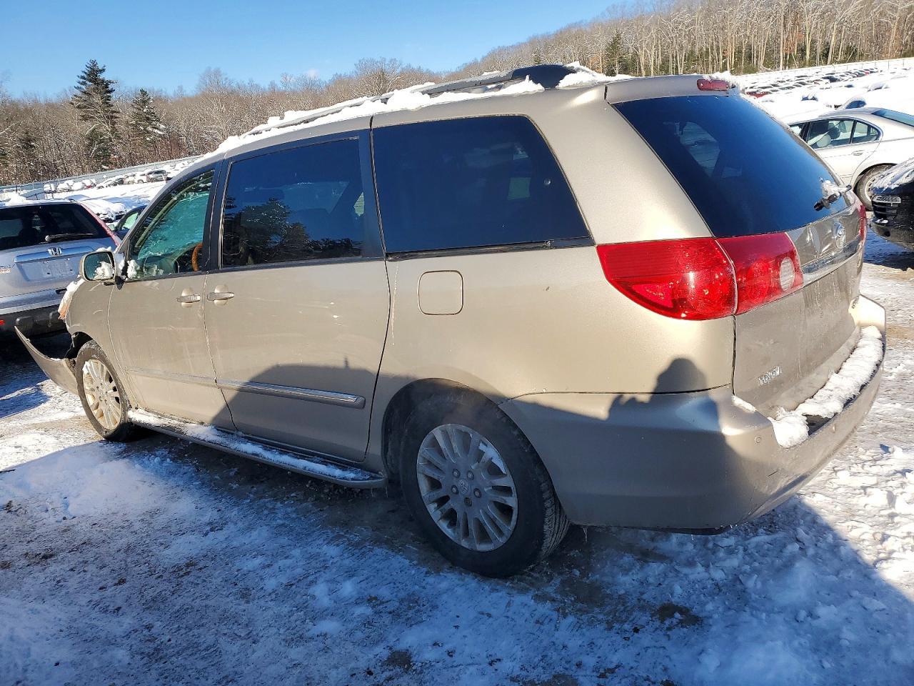 2008 TOYOTA SIENNA