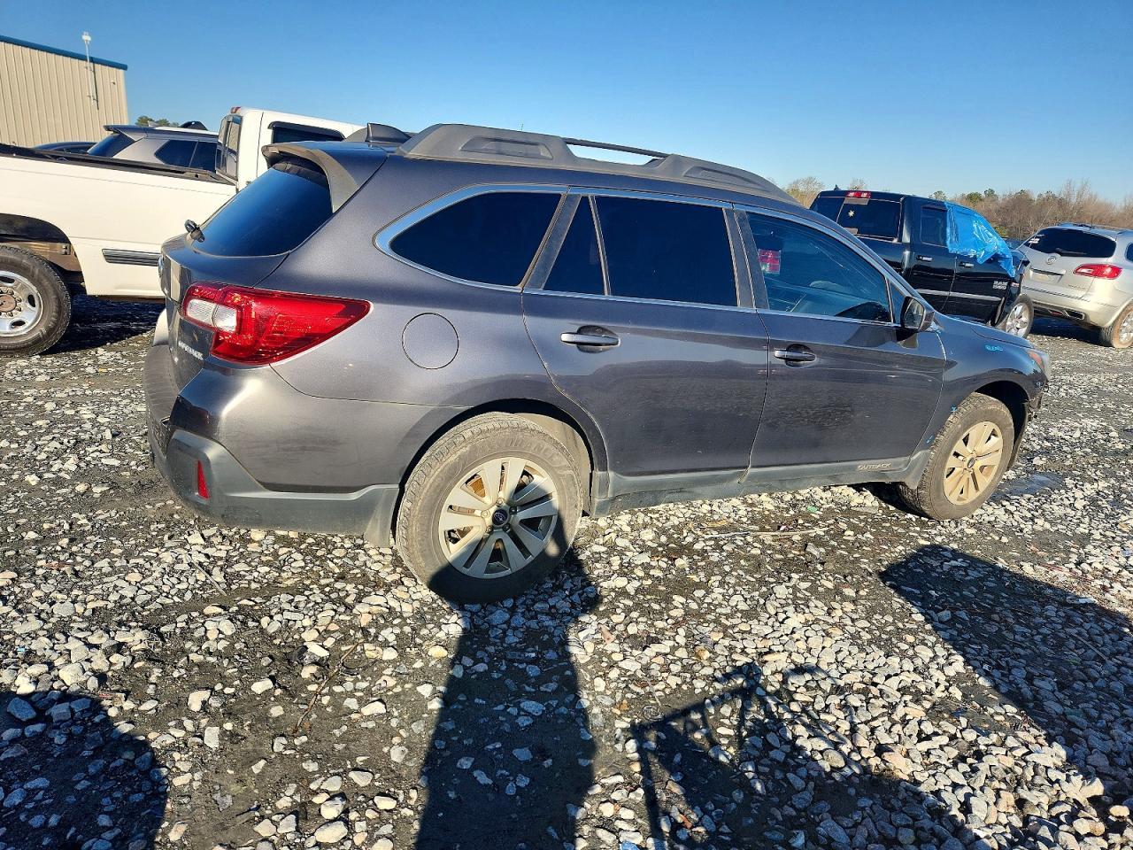 2019 SUBARU Outback