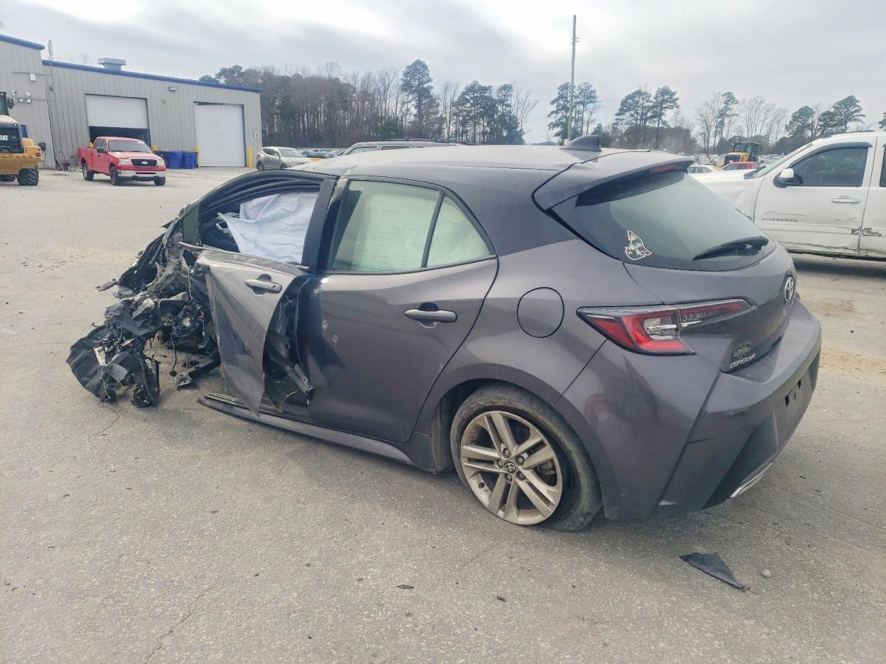 2022 TOYOTA COROLLA