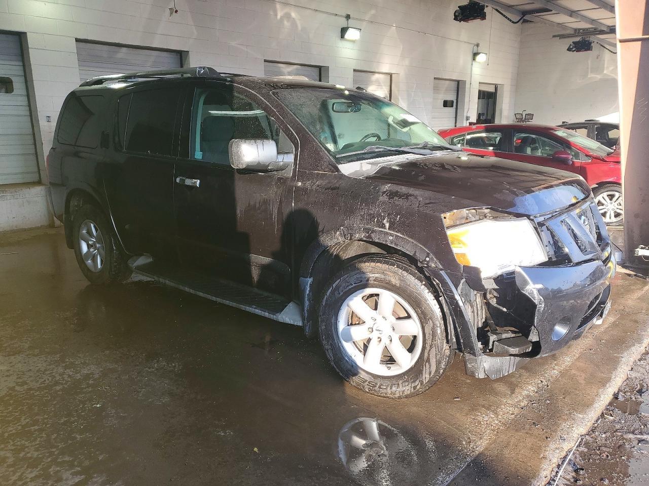 2013 NISSAN Armada