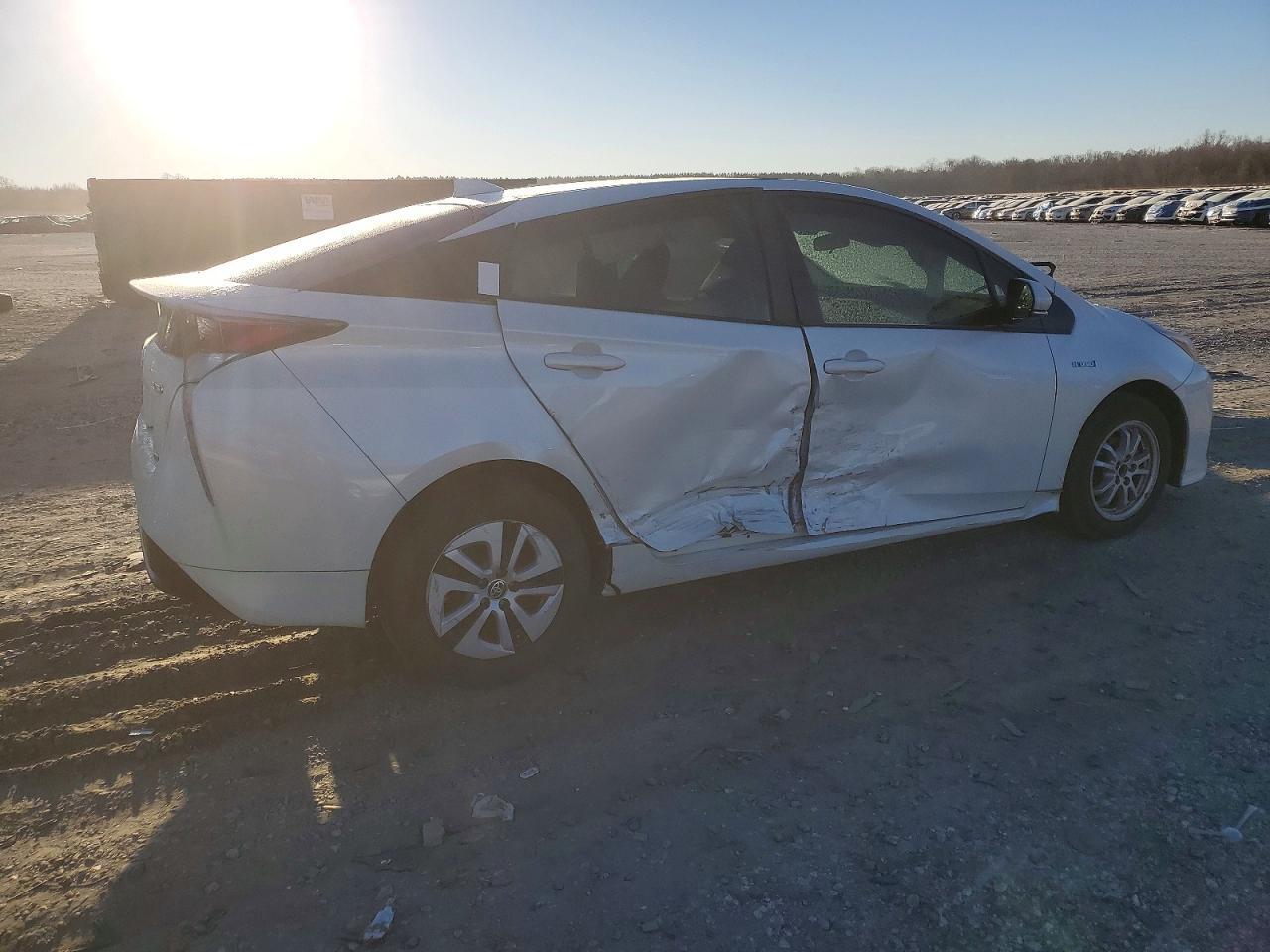 2018 TOYOTA PRIUS