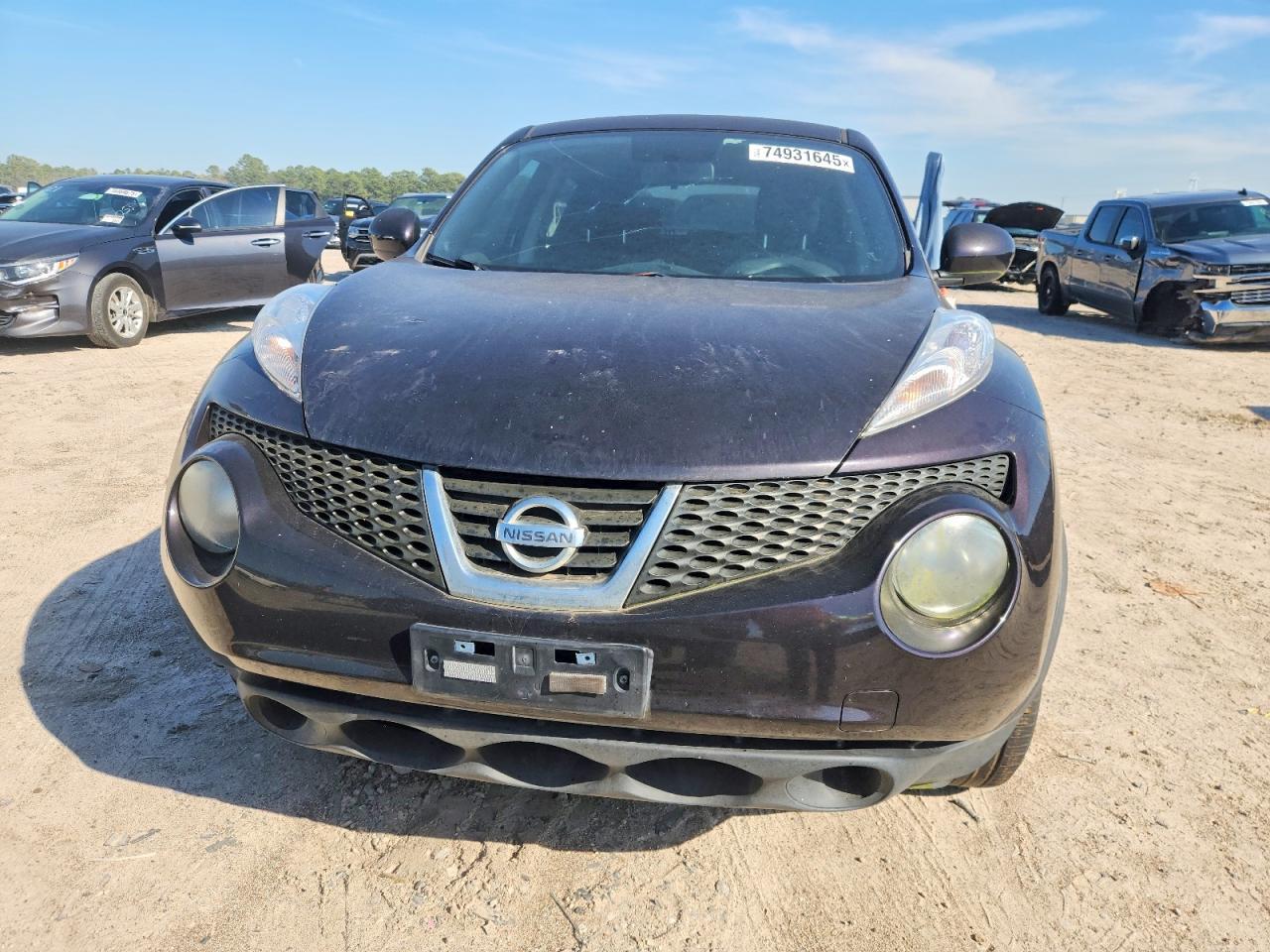 2014 NISSAN Juke