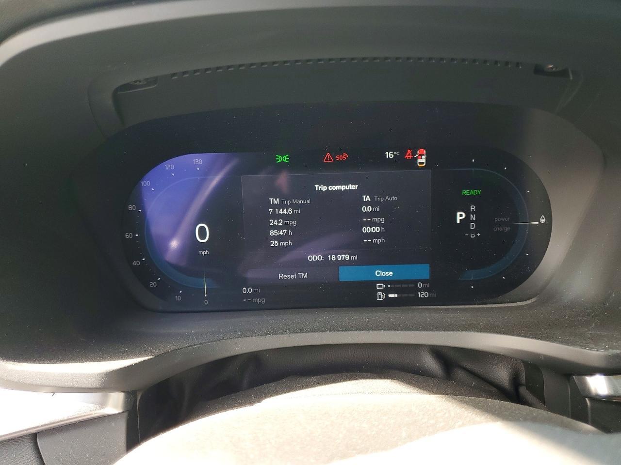 2024 VOLVO S60