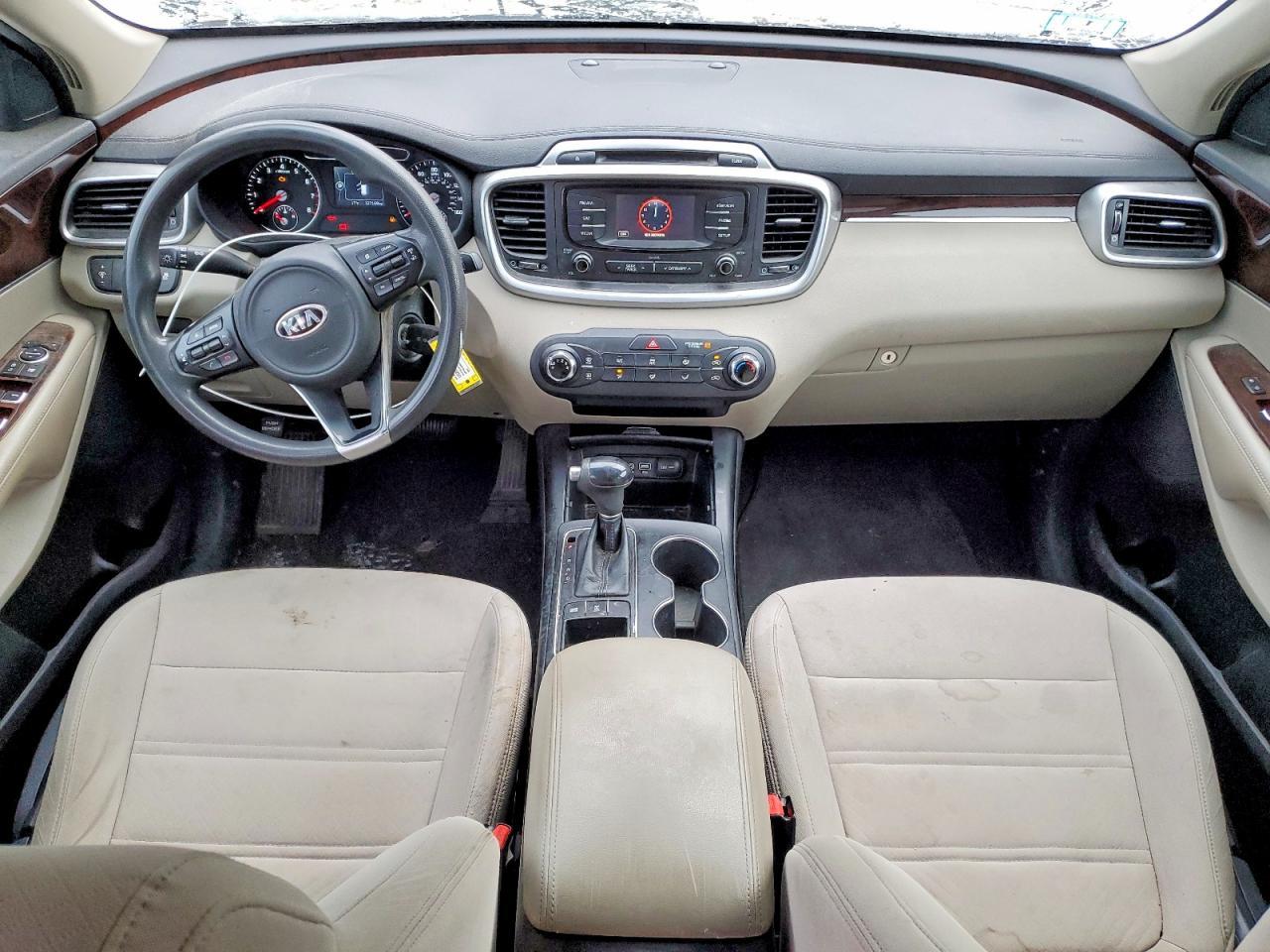 2016 KIA SORENTO