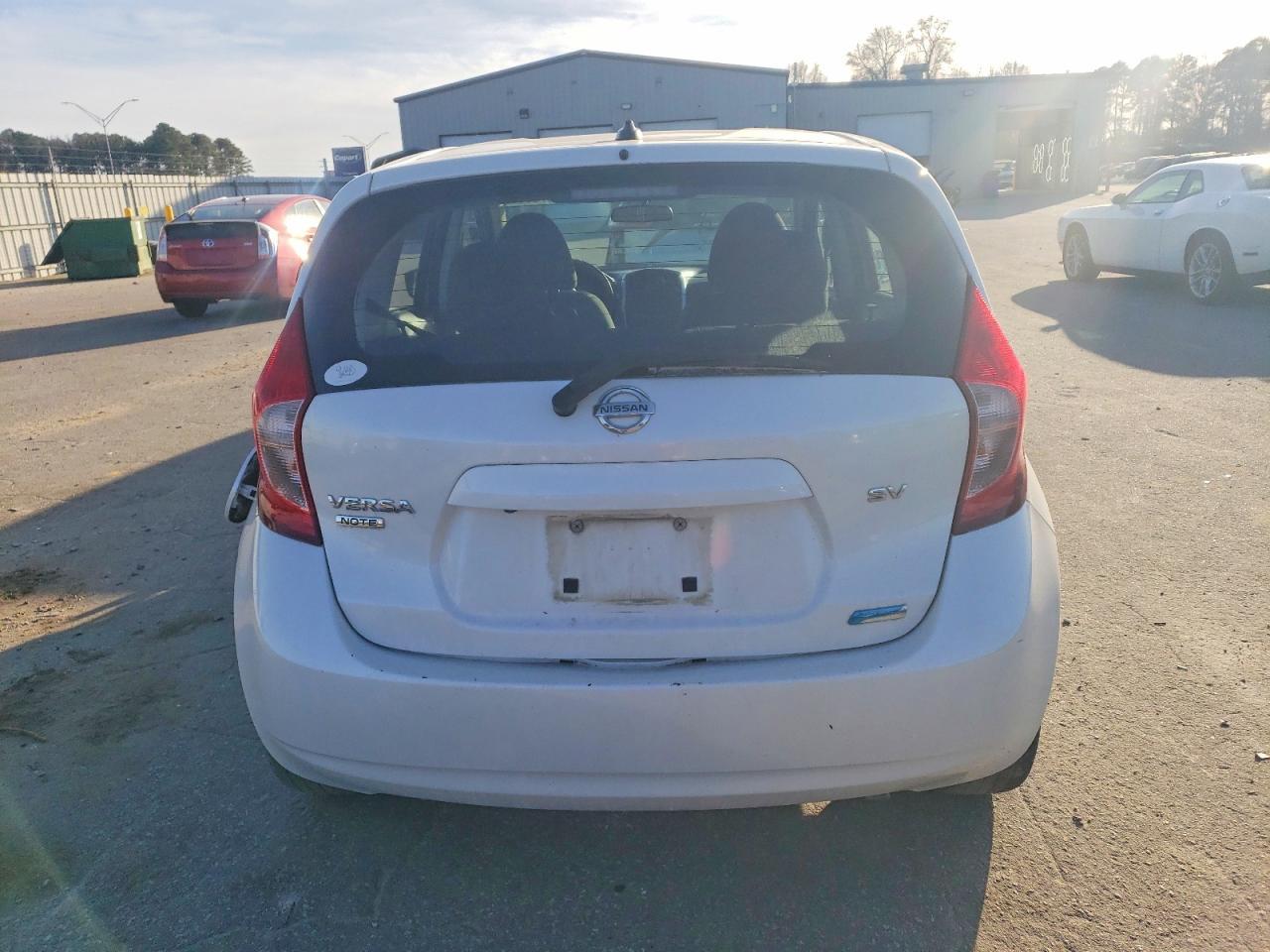 2016 NISSAN Versa Note