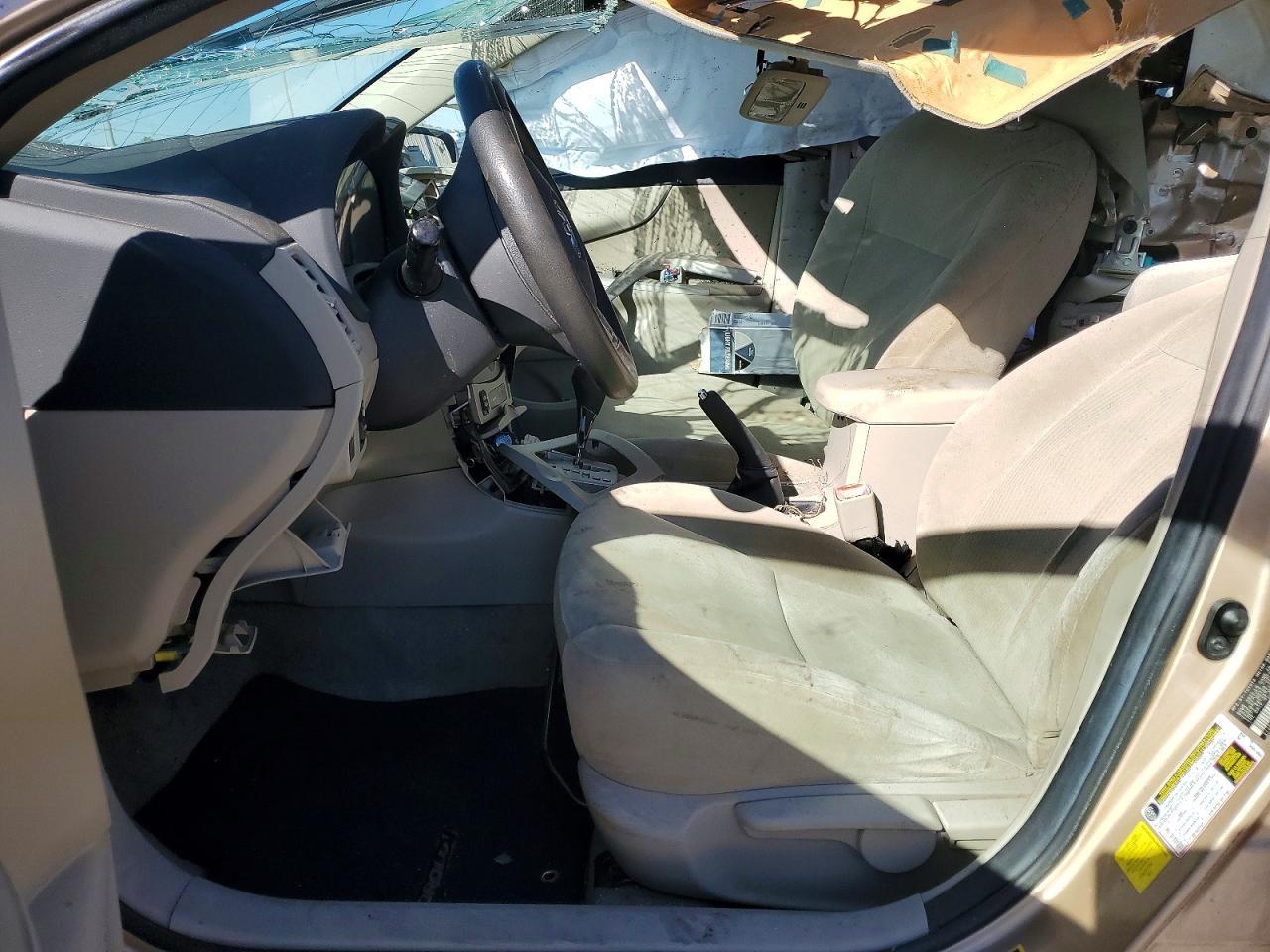 2012 TOYOTA COROLLA