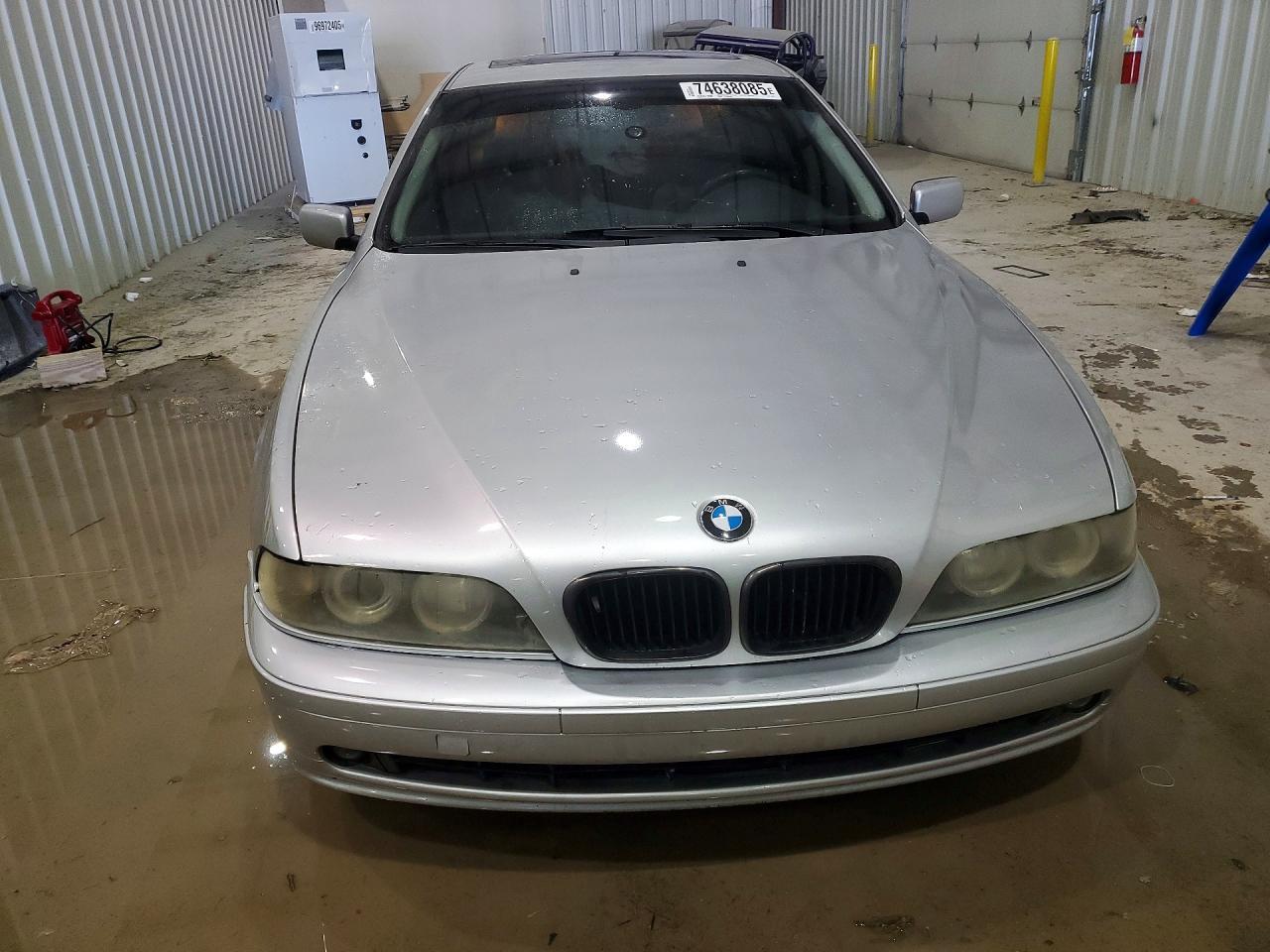 2002 BMW 5 series