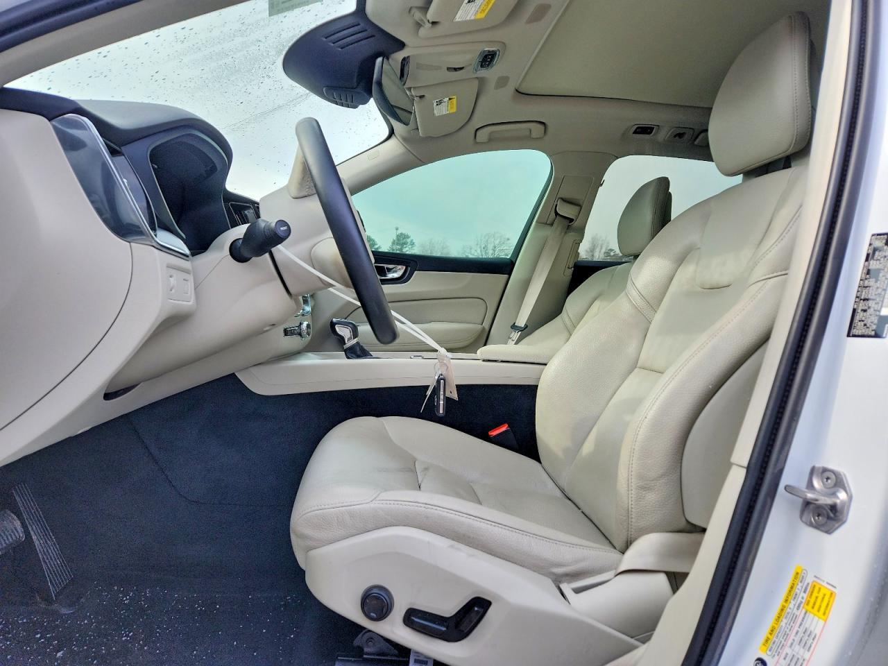 2018 VOLVO XC60