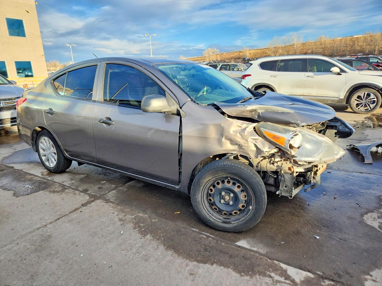 2015 NISSAN VERSA
