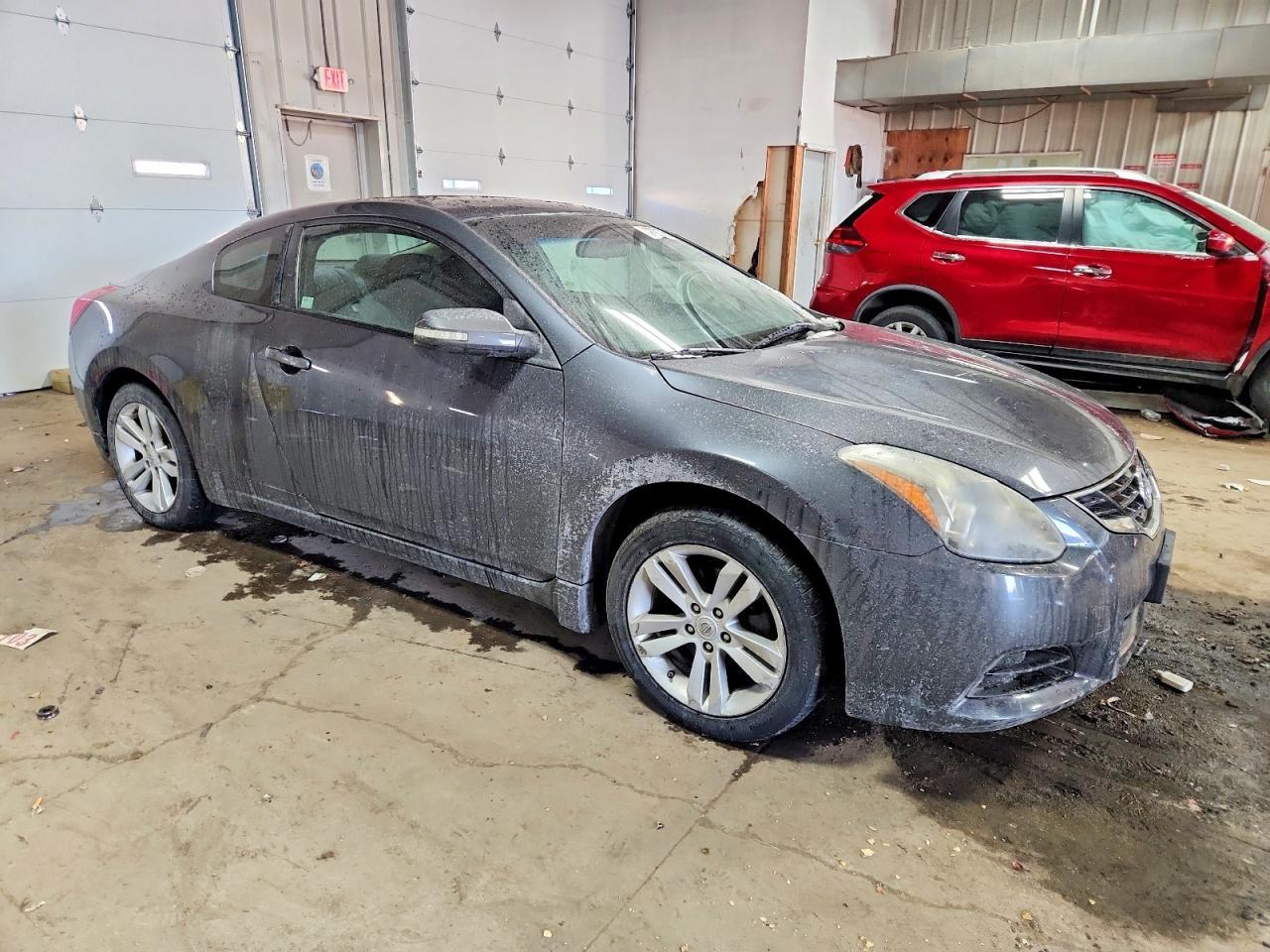 2010 NISSAN ALTIMA