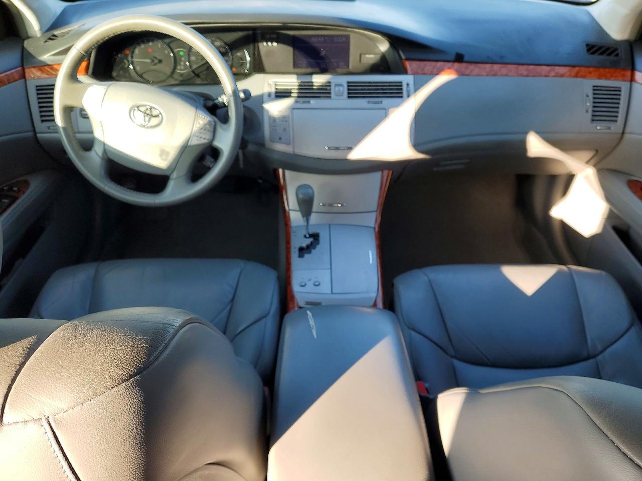 2007 TOYOTA Avalon