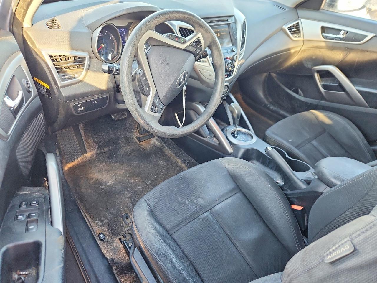 2016 HYUNDAI VELOSTER