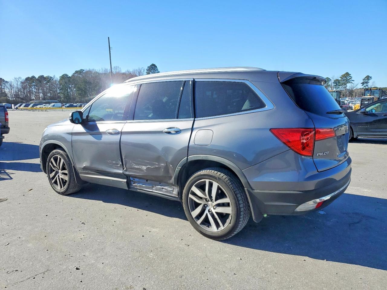 2017 HONDA PILOT