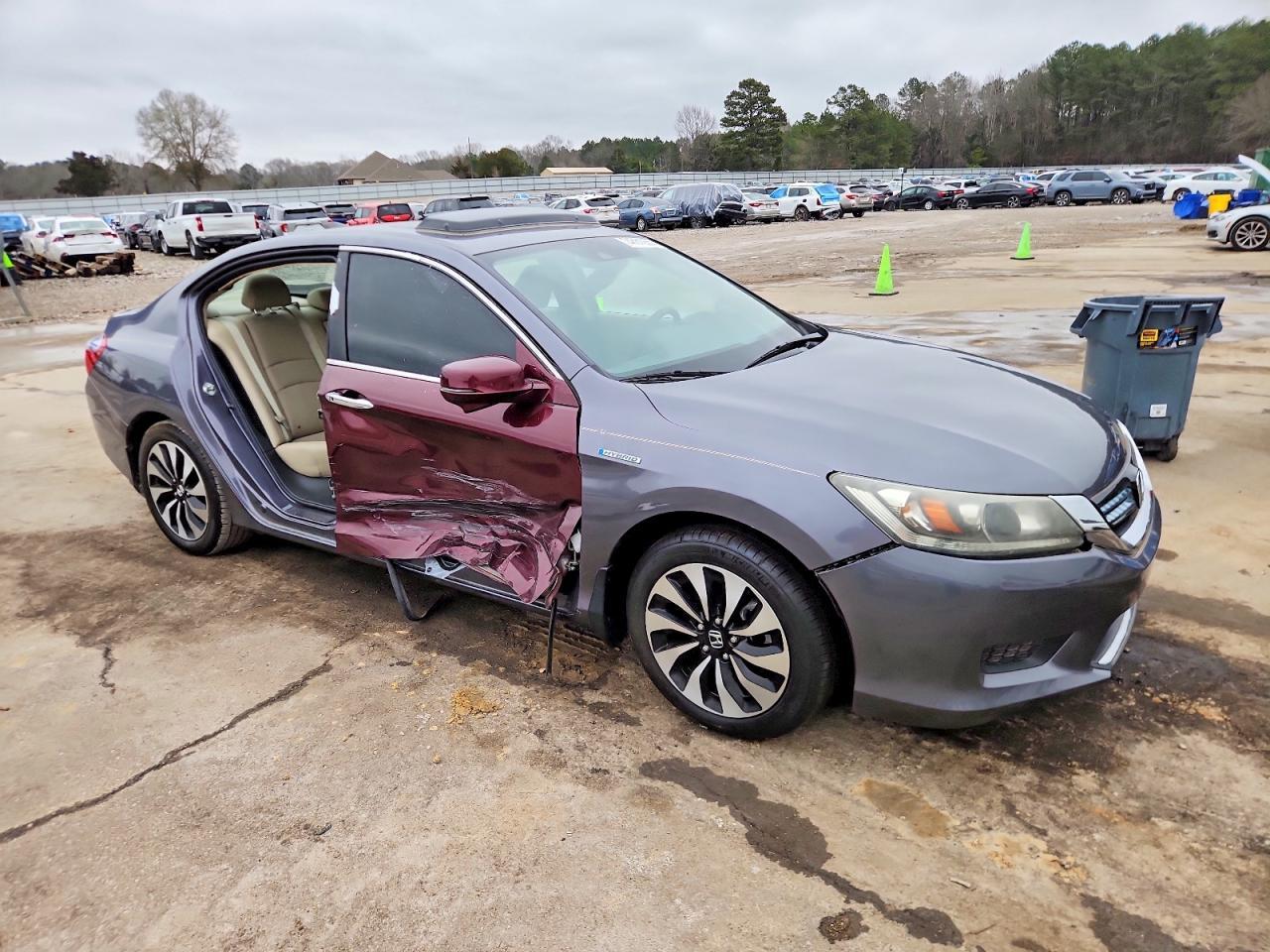 2015 HONDA ACCORD