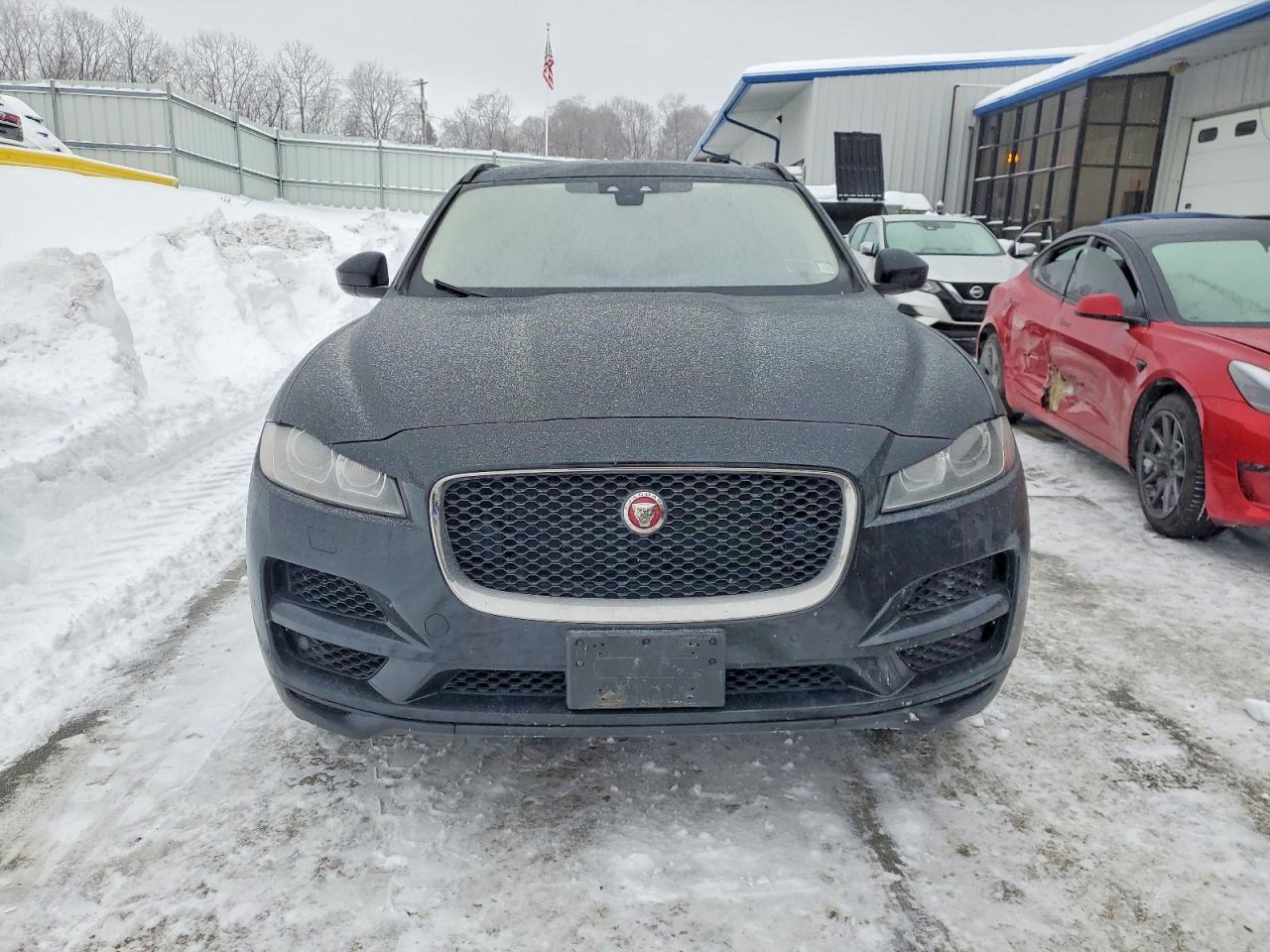 2018 JAGUAR F-Pace