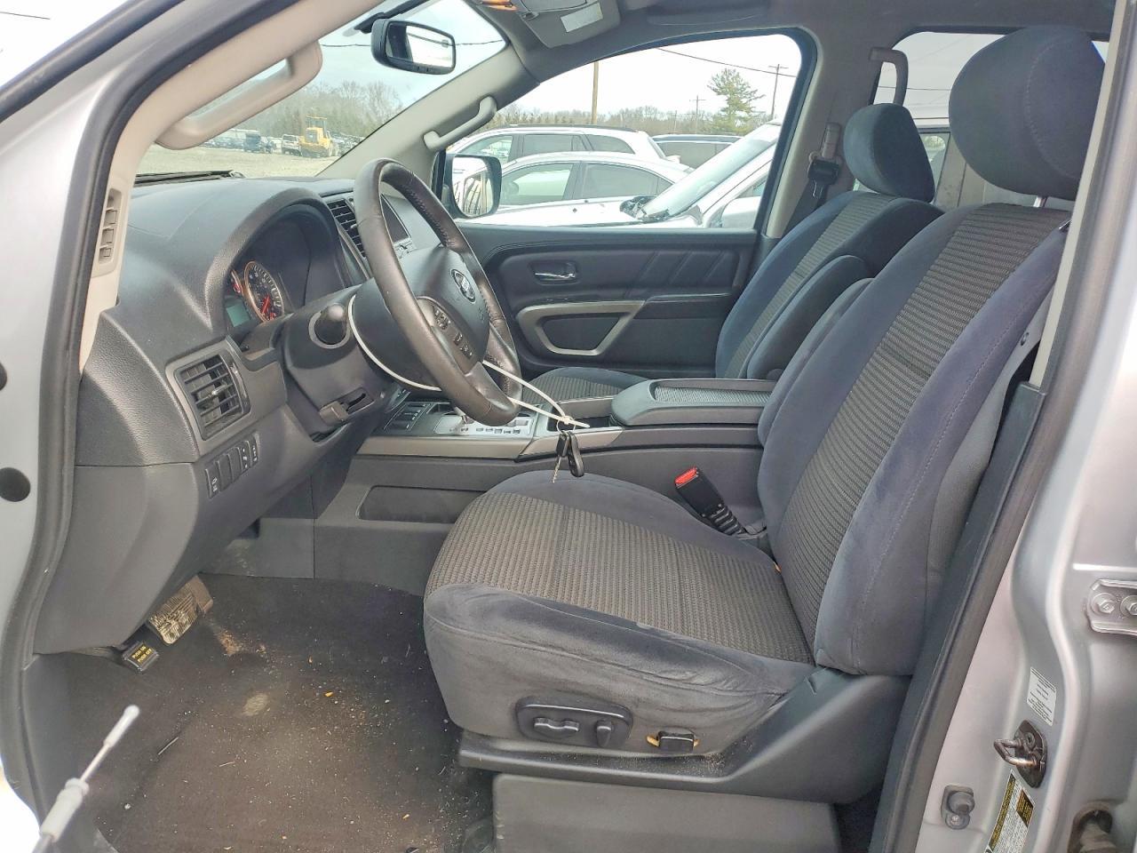 2015 NISSAN Armada
