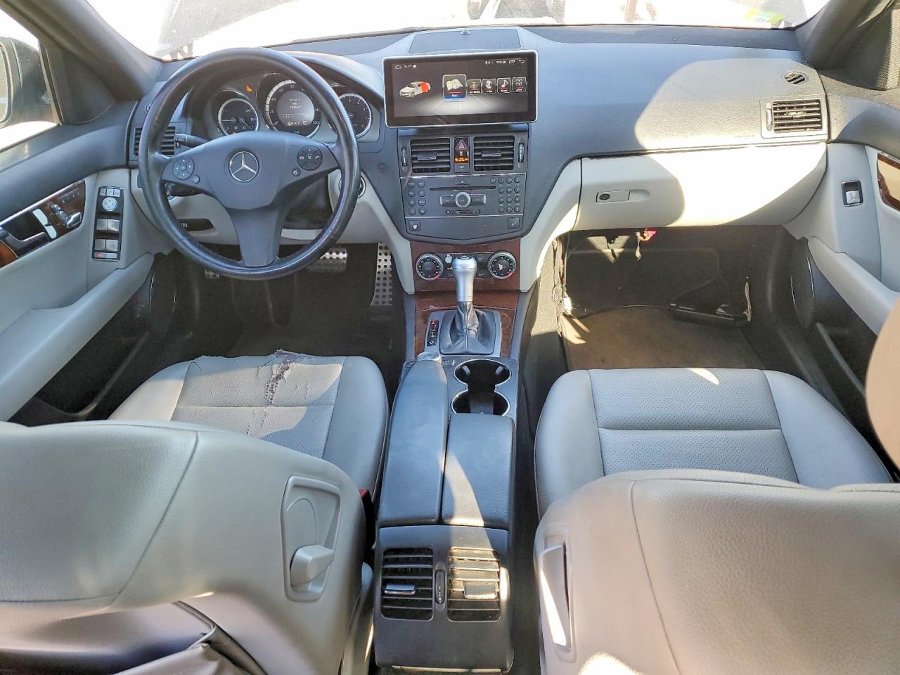 2009 MERCEDES-BENZ C-CLASS