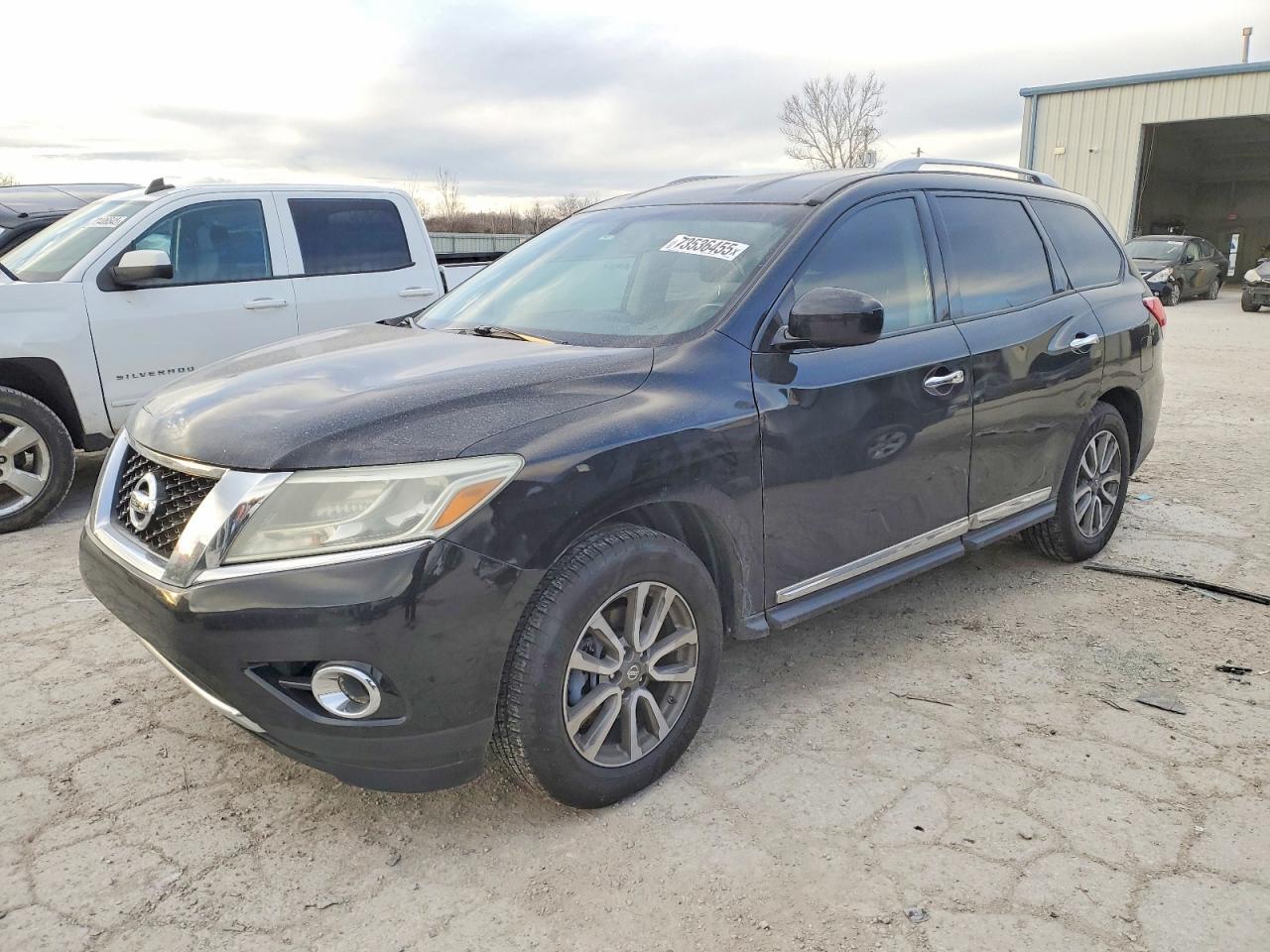 2013 NISSAN PATHFINDER