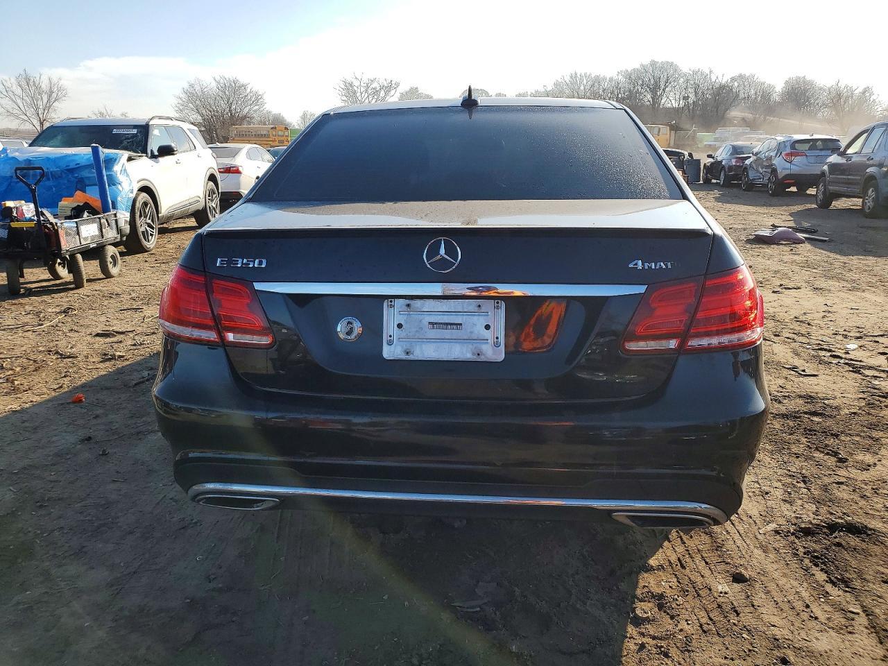 2014 MERCEDES-BENZ E-Class