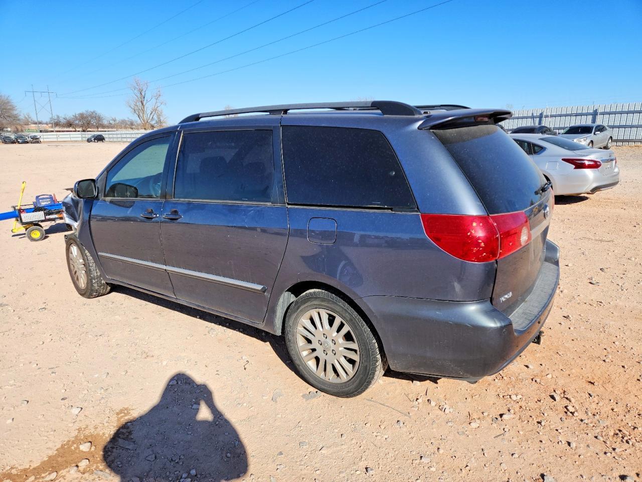 2008 TOYOTA SIENNA