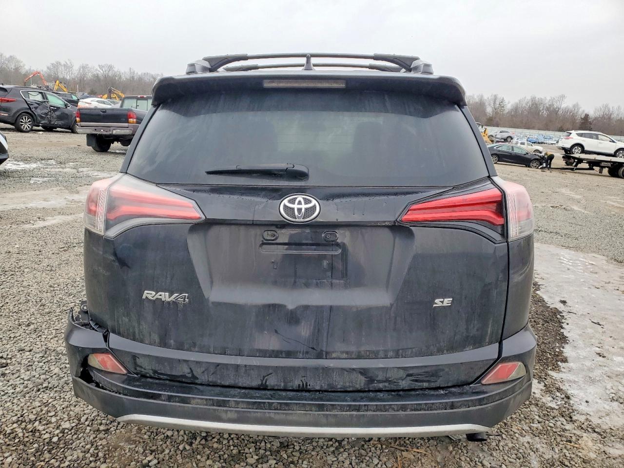 2016 TOYOTA RAV4