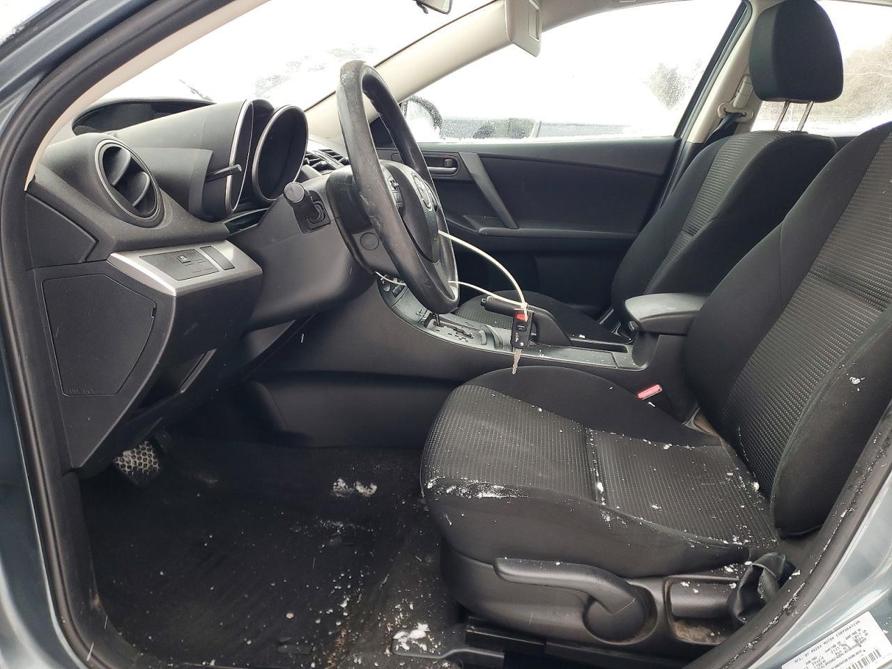 2013 MAZDA 3