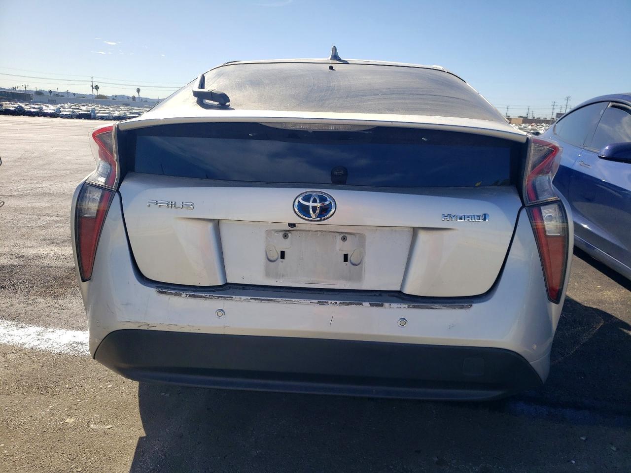 2018 TOYOTA PRIUS