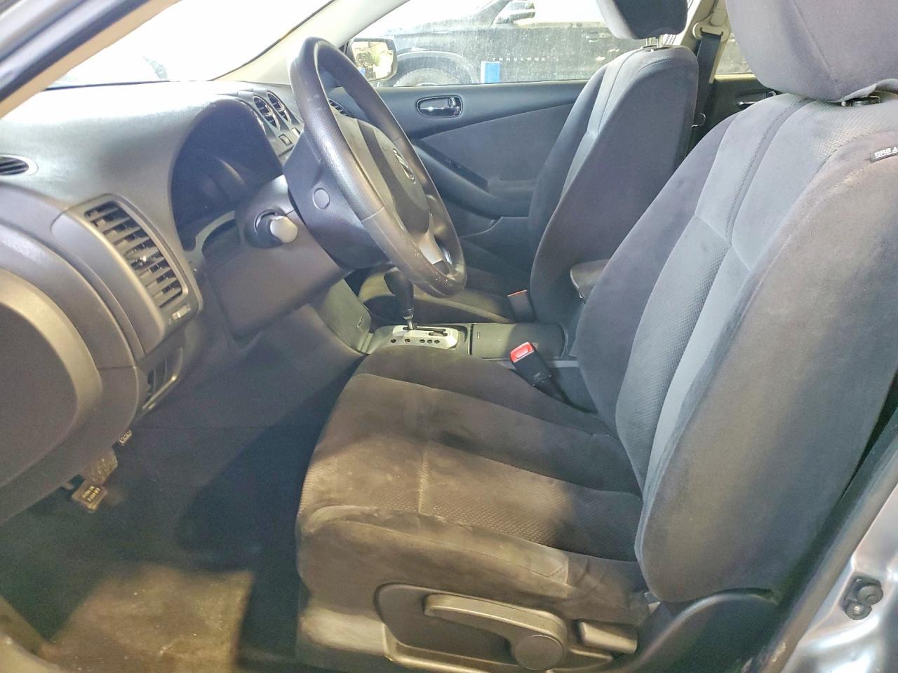 2009 NISSAN ALTIMA
