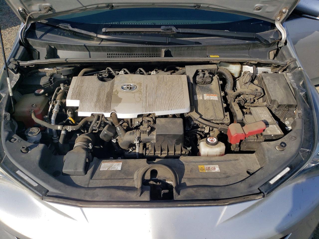 2017 TOYOTA PRIUS
