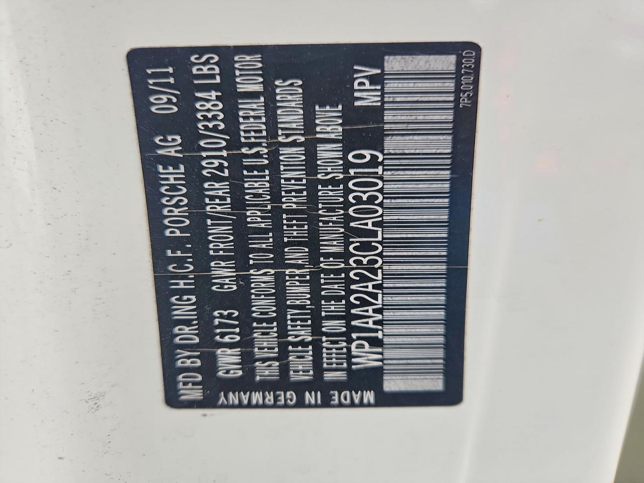 2012 PORSCHE CAYENNE