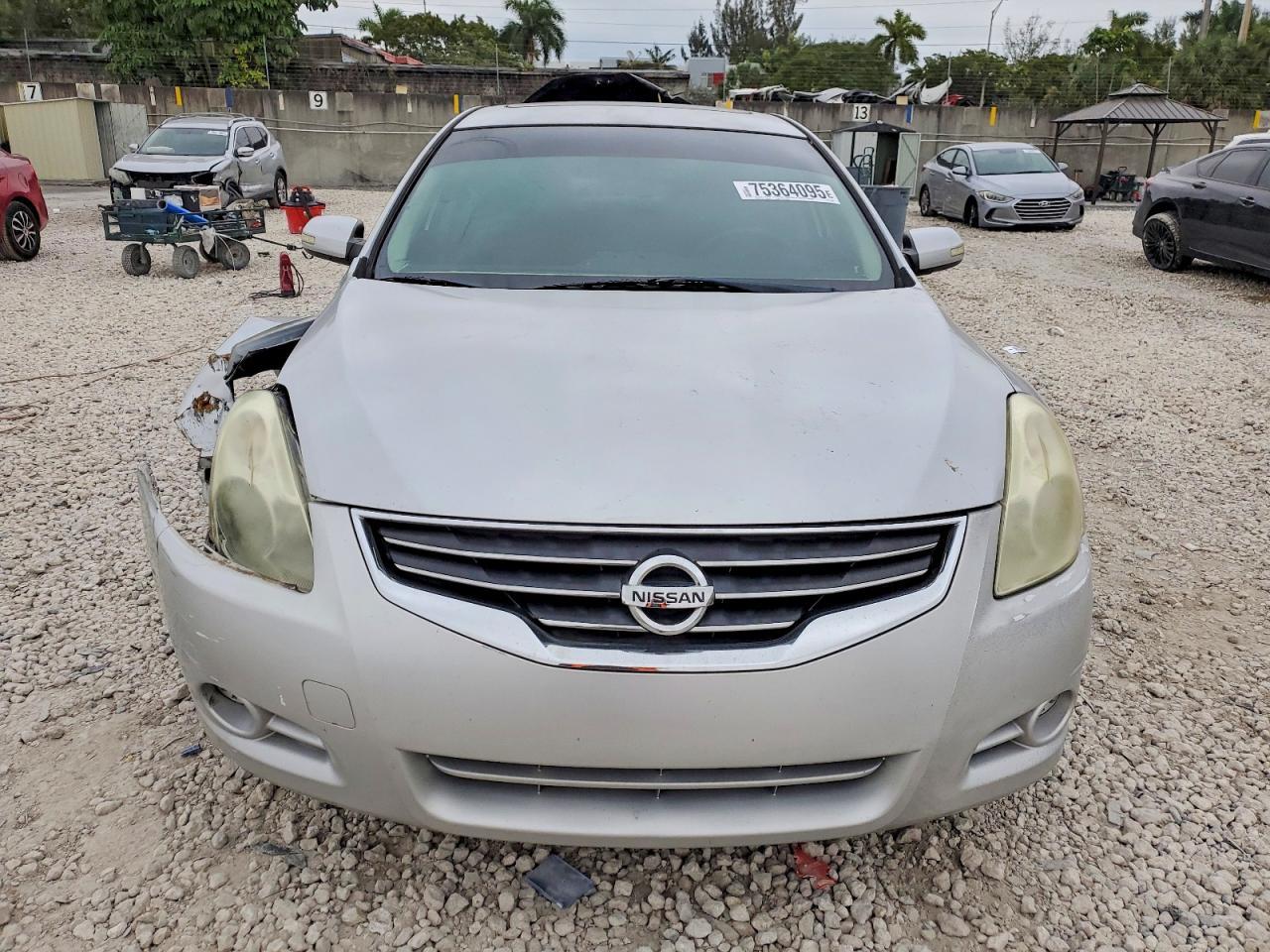 2011 NISSAN ALTIMA