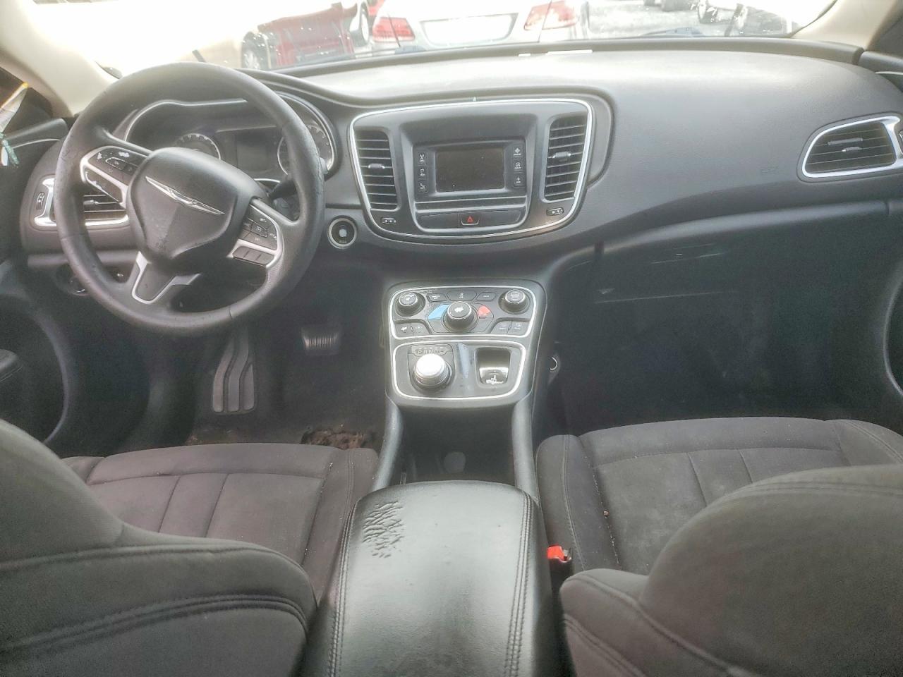 2016 CHRYSLER 200