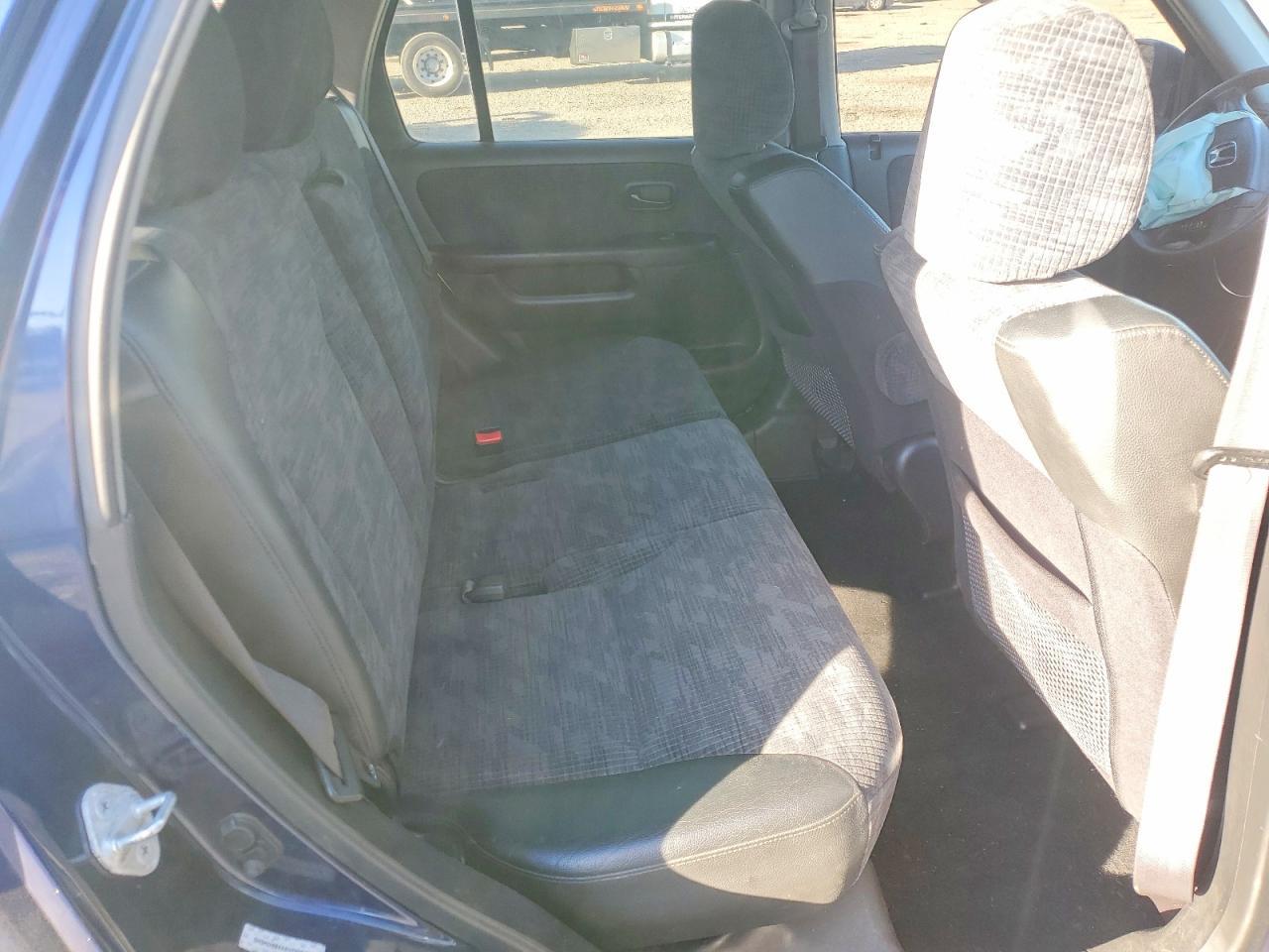 2004 HONDA CR-V
