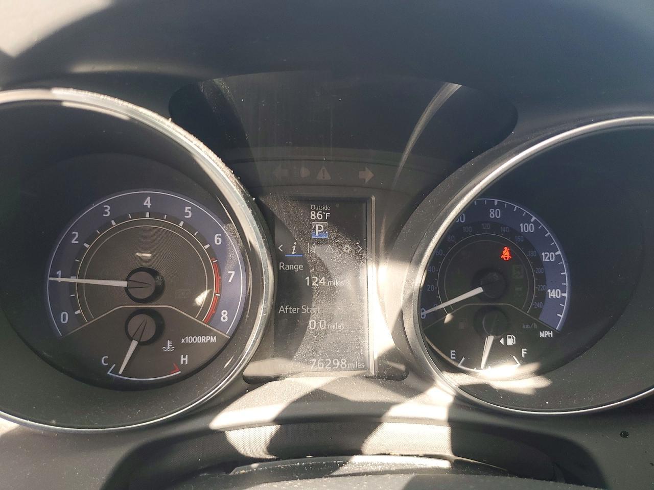 2018 TOYOTA COROLLA