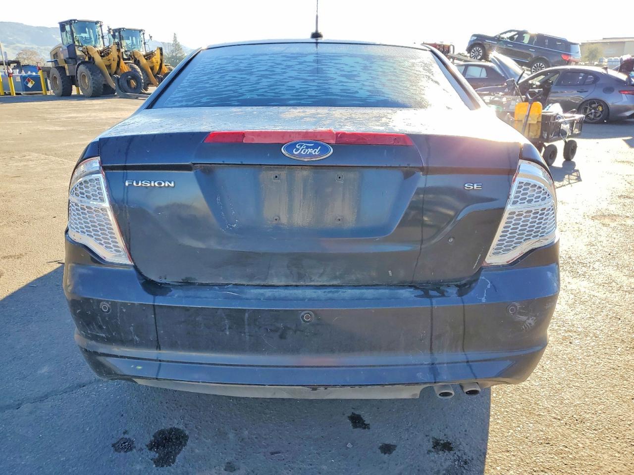 2011 FORD FUSION