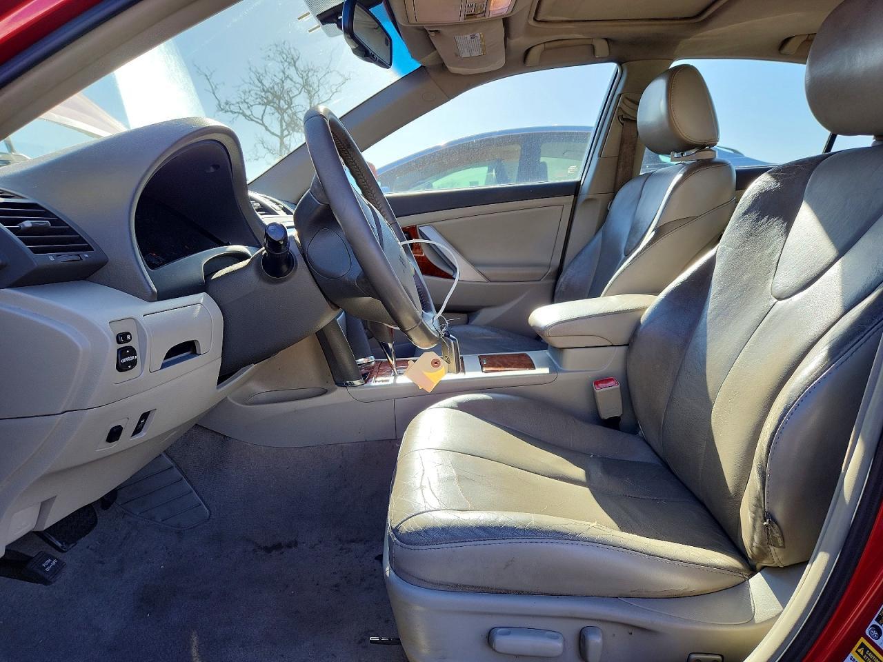 2010 TOYOTA CAMRY