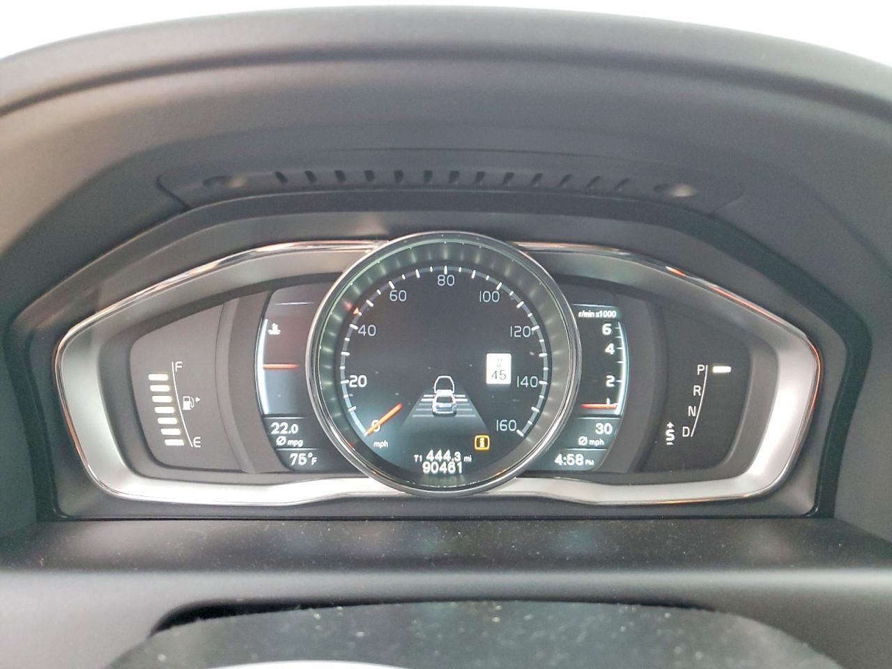 2015 VOLVO XC60