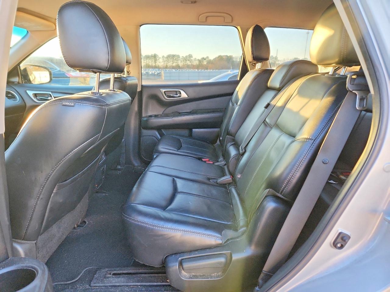 2015 NISSAN PATHFINDER