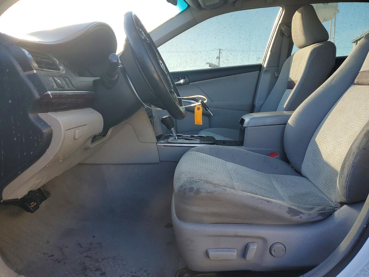 2012 TOYOTA CAMRY