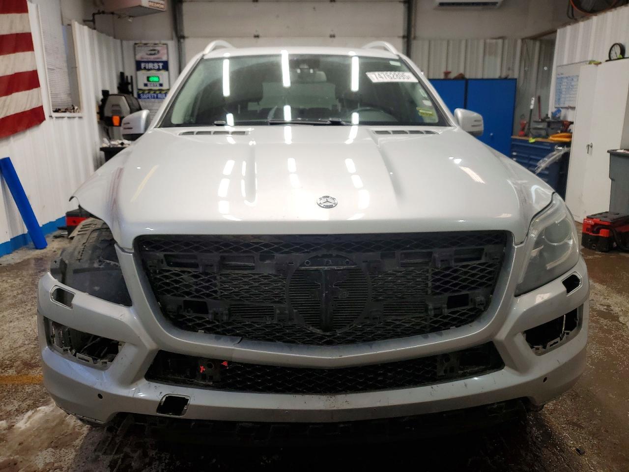2016 MERCEDES-BENZ GL-Class