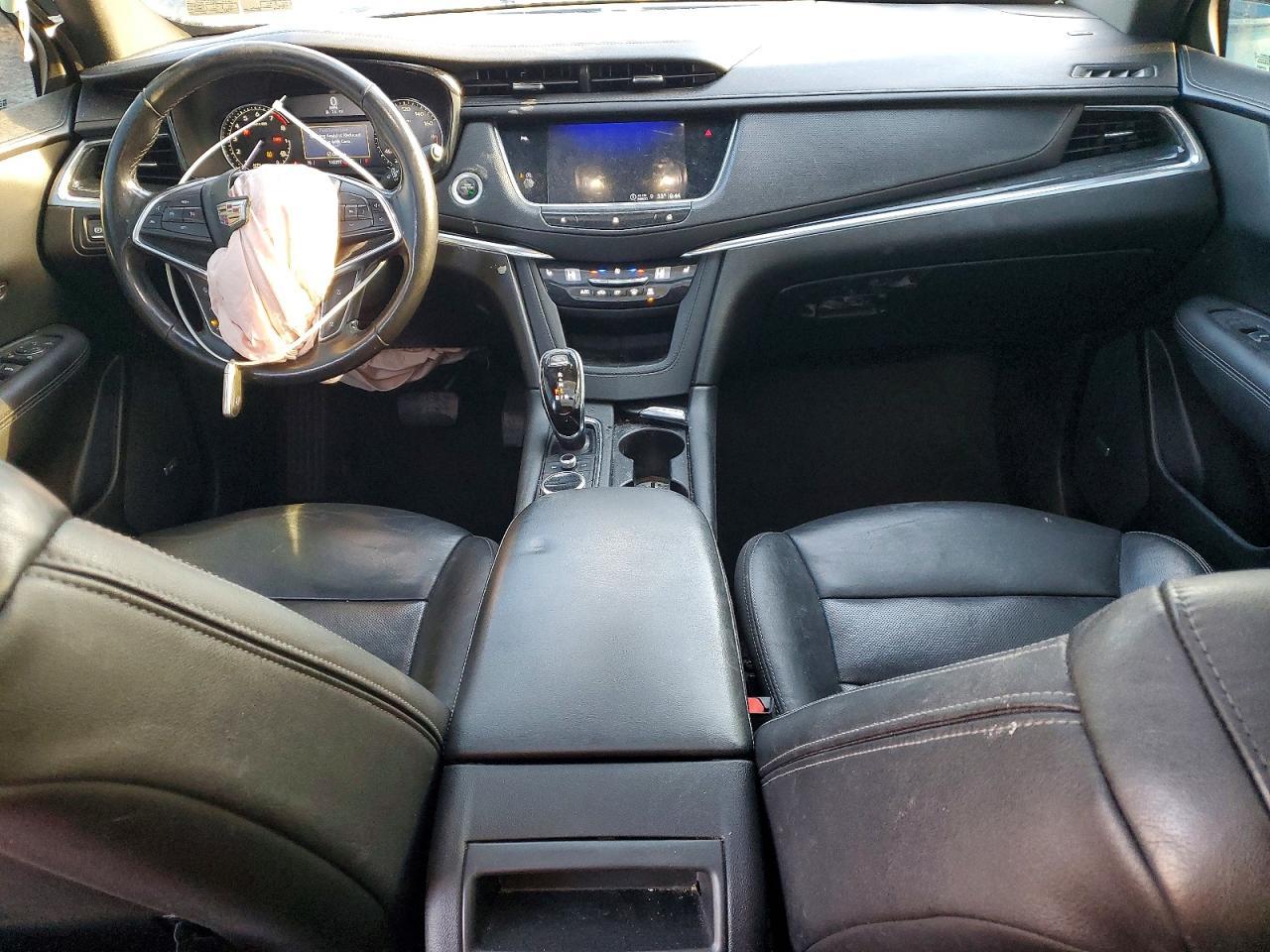 2021 CADILLAC XT5