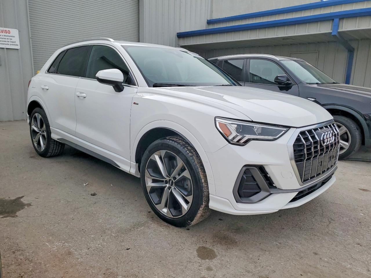 2019 AUDI Q3