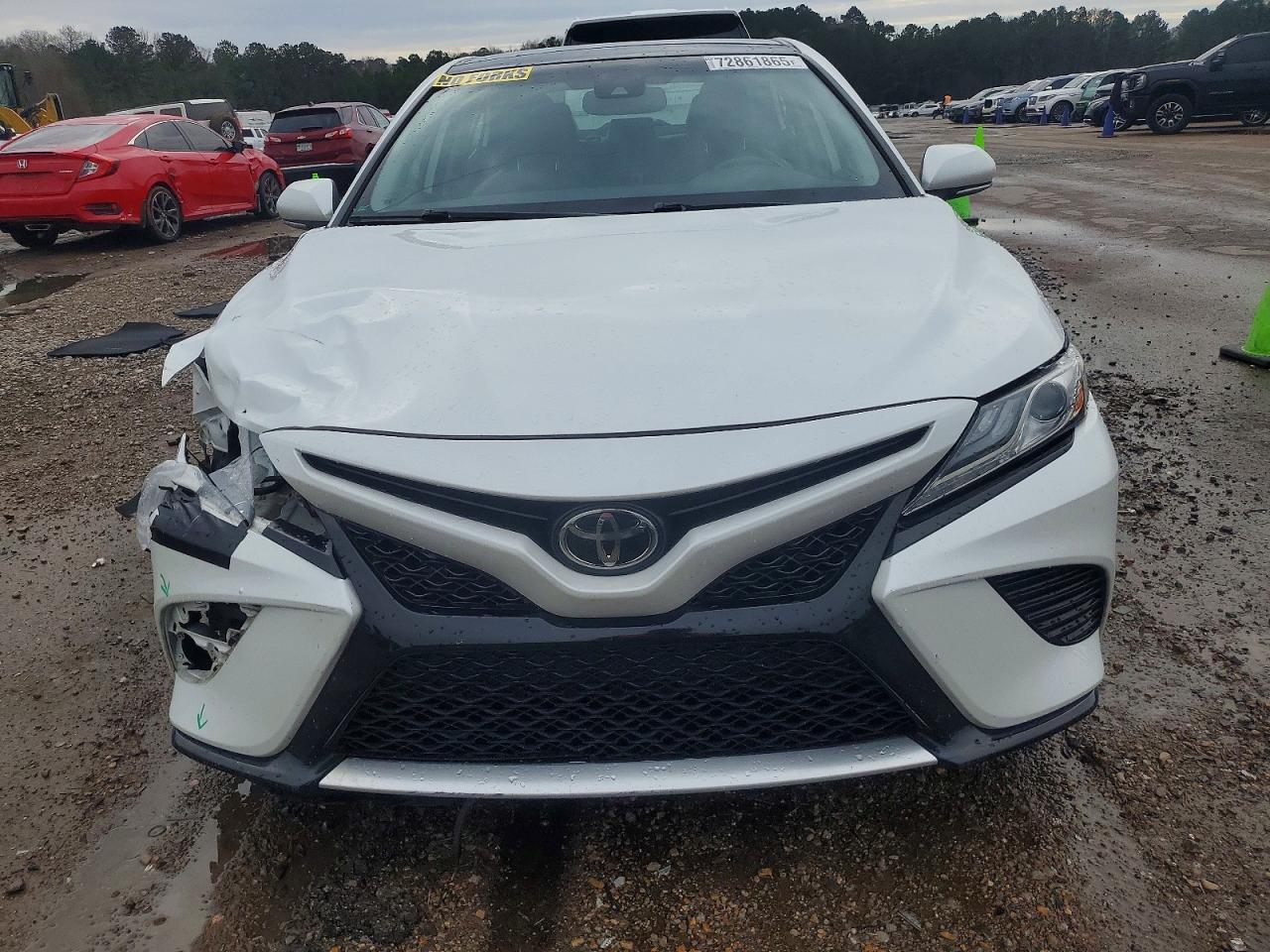 2019 TOYOTA CAMRY