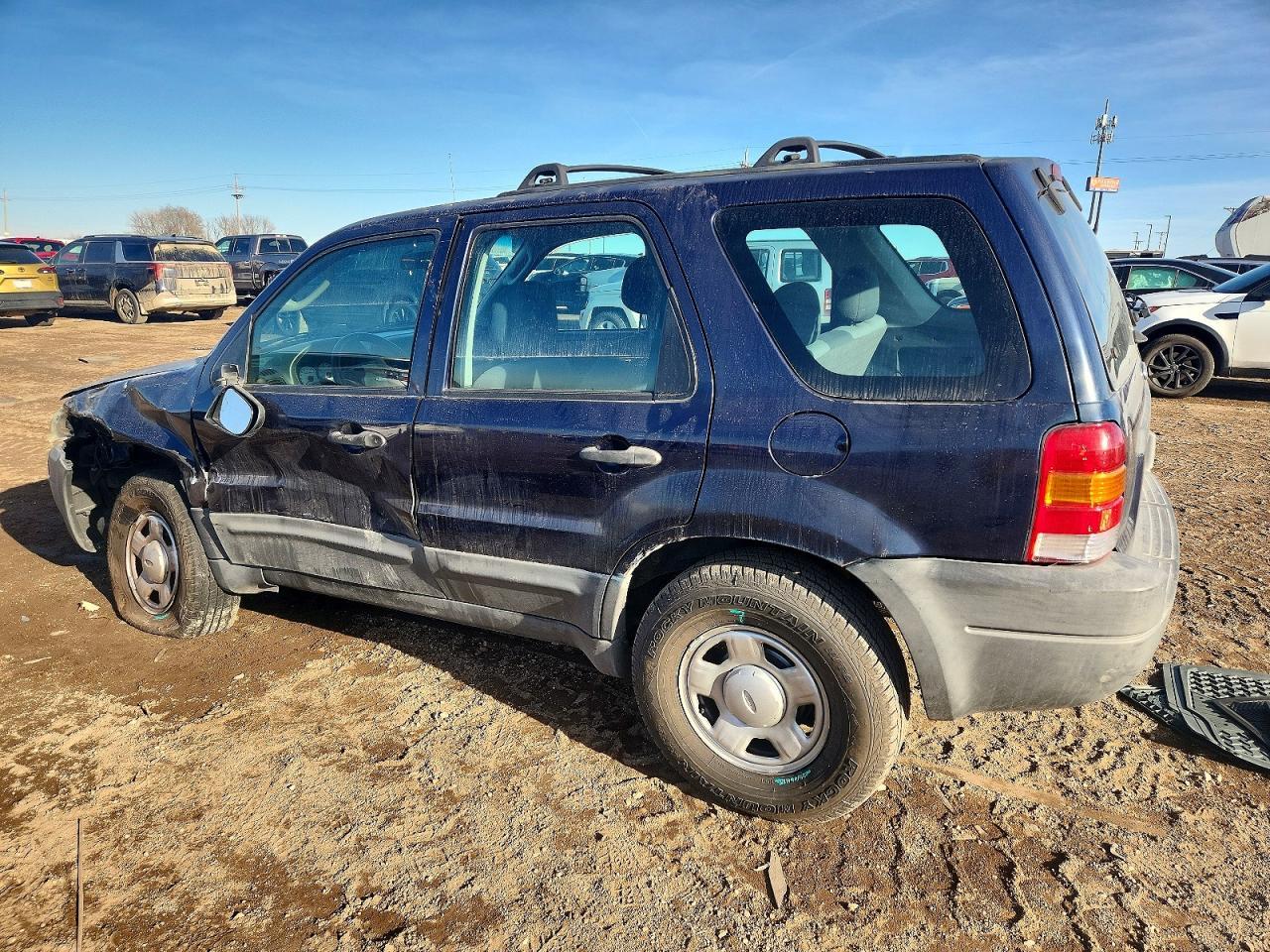 2004 FORD ESCAPE