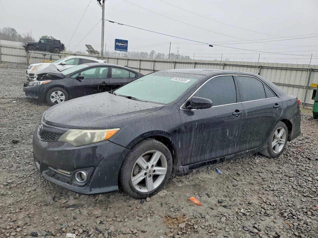 2014 TOYOTA CAMRY