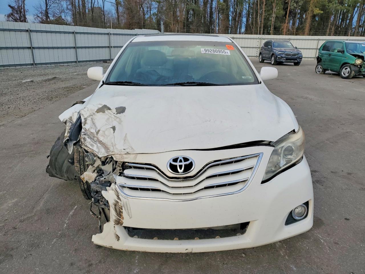 2010 TOYOTA CAMRY