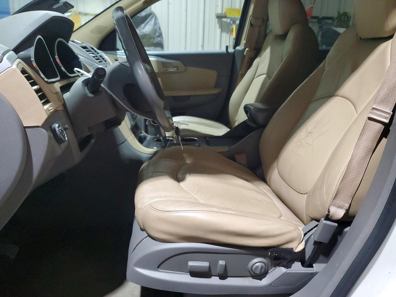 2011 CHEVROLET TRAVERSE
