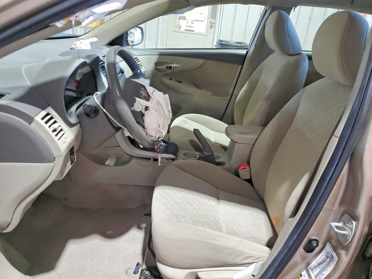 2009 TOYOTA COROLLA